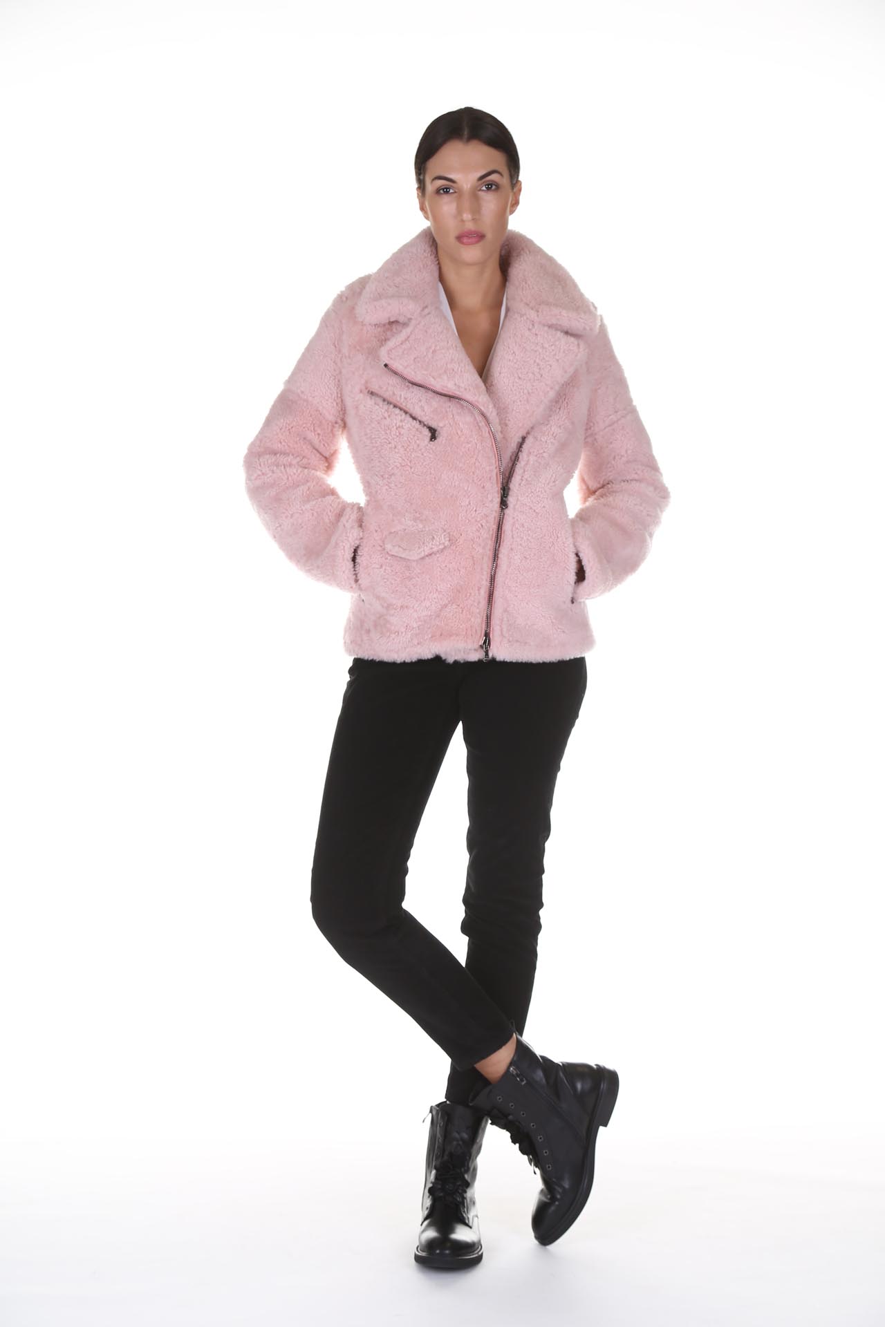 Blo Suon, Jacket